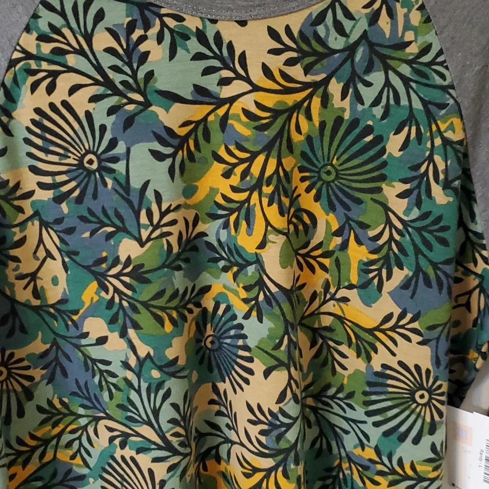 Lularoe Randy - Picture 4 of 4